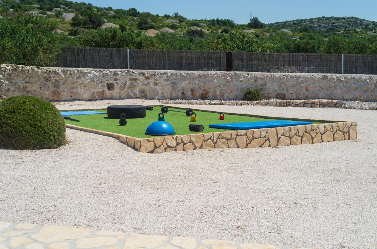 Hacienda Nikolic Villa Milna  Exterior foto